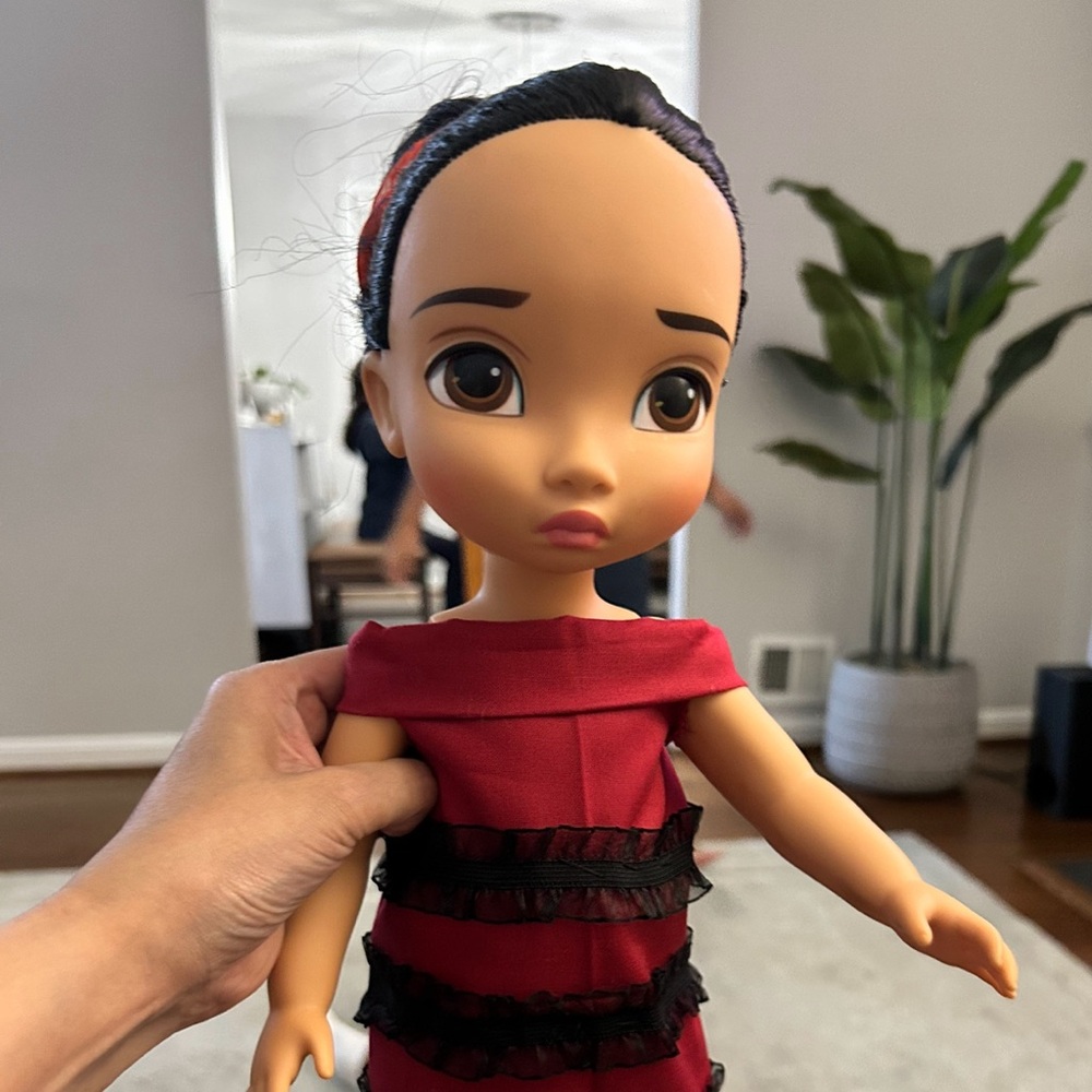 Pocahontas Disney Doll